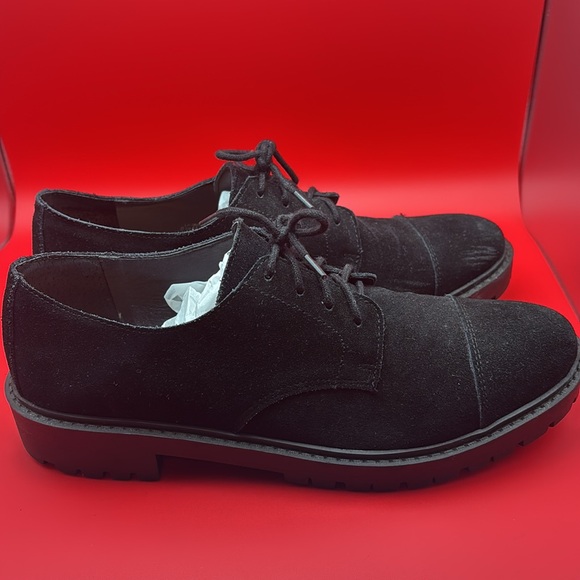 Lucky Brand Black Lace up shoes, size 8.5, fair used condition - Picture 5 of 12